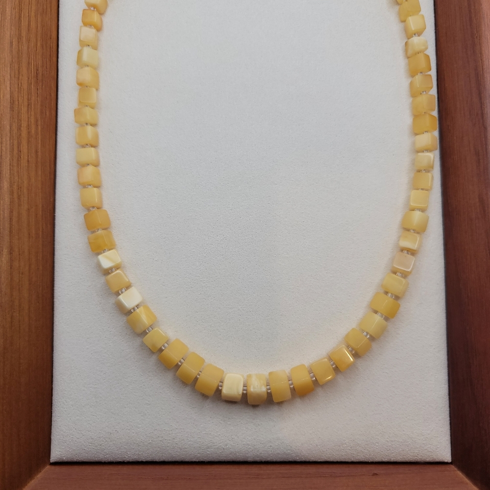 Baltic Amber short necklace